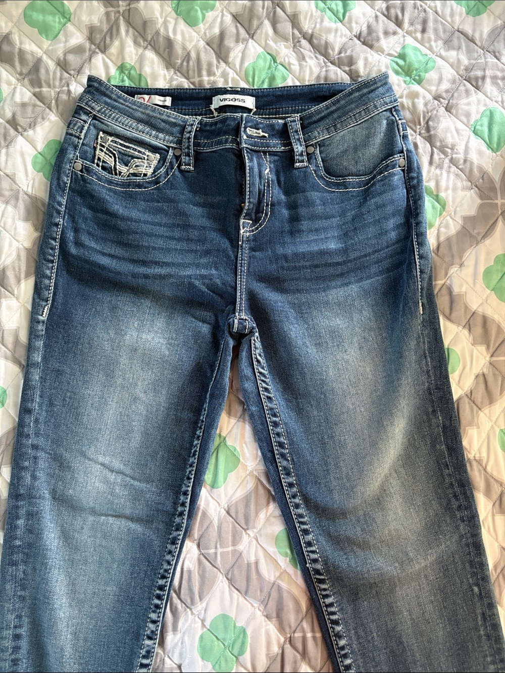 Vigoss Women’s Medium Wash Skinny Jeans with Faded Detail